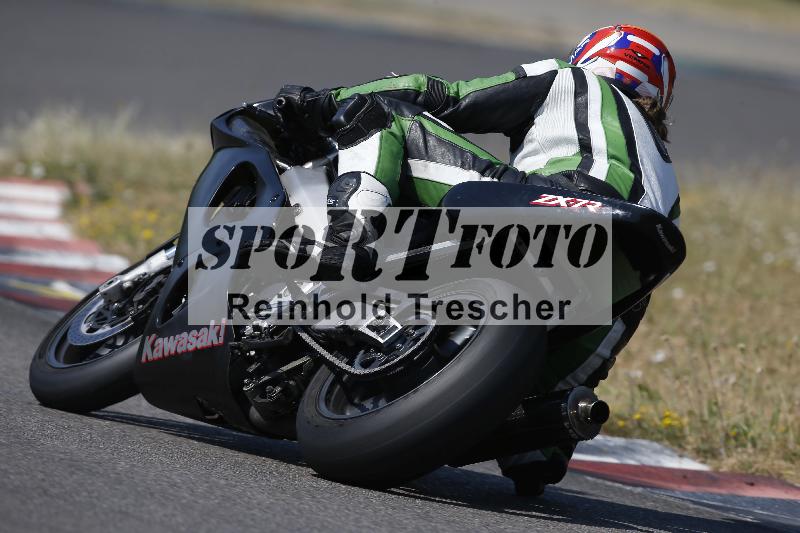 Archiv-2023/31 07.06.2023 Speer Racing ADR/Gruppe gelb/backside